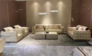 Juego de sofás italianos de nuevo diseño, sofás de cuero de lujo modernos de 3 asientos, juego de sofás de acero inoxidable dorado, muebles para sala de estar - Product Image 2