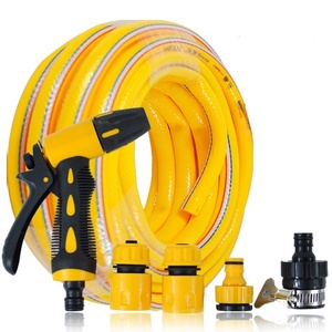 Pistola de Agua Amarilla Multifuncional de Plástico Resistente de Alta Presión (1000pa) con Cabezal de 5m para Lavado y Cuidado de Autos, Uso Manual - Product Image 1