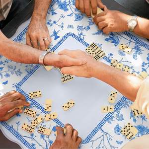 Tapis de jeu antidérapant de qualité supérieure avec bords festonnés pour un jeu sécurisé de Mahjong, de <span class=keywords><strong>dominos</strong></span> et de cartes sur n'importe quelle table - Product Image 6