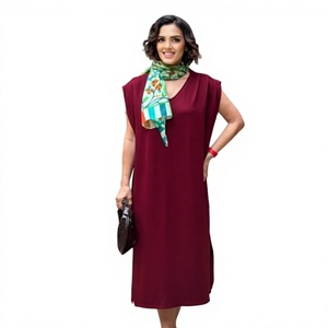Ropa de Mujer al por Mayor, Elegante, con Estampado Abstracto, de Longitud Media, Cómoda para Uso Diario, Silueta Relajada, Colección Vacaciones - Product Image 1