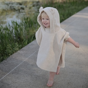 Alta quantità <span class=keywords><strong>grande</strong></span> cappuccio da esterno accappatoio quattro stagioni bagno bagno Poncho asciugamano in cotone Terry per bambini morbido per bambini senza maniche <span class=keywords><strong>telo</strong></span> <span class=keywords><strong>mare</strong></span> - Product Image 3
