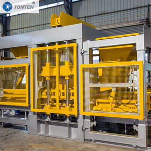 Machine à blocs de béton : moulage par vibration et pression pour les pierres de bordure de protection de <span class=keywords><strong>pente</strong></span> - Product Image 3