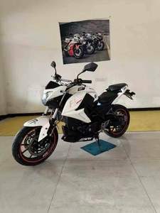 Xiao <span class=keywords><strong>Feng</strong></span> No. Motocicleta Usada de Gasolina 9 <span class=keywords><strong>Yong</strong></span> Yuan 350cc - Inyección Electrónica de Combustible, Refrigeración por Agua, Doble Cilindro - Product Image 3