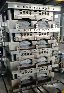 Plaquette <span class=keywords><strong>de</strong></span> <span class=keywords><strong>frein</strong></span> <span class=keywords><strong>de</strong></span> camion personnalisée haute Performance estampage matrice à <span class=keywords><strong>changement</strong></span> rapide moule résistant aux hautes températures moule <span class=keywords><strong>de</strong></span> plaquette <span class=keywords><strong>de</strong></span> <span class=keywords><strong>frein</strong></span> <span class=keywords><strong>de</strong></span> masse Durable - Product Image 2