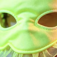 Masque pour les yeux portable en polyester lumineux UV multicolore pour la danse masquée, la discothèque, l'ornement de soirée