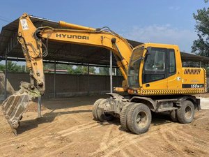 Excavadora de cadenas Hyundai usada coreana de 15 toneladas con motor, lista para envío rápido desde China - Product Image 4