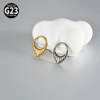 En stock : Anneau segmenté en alliage de titane F136, Anneau de nez, Boucle araignée, Boucle chauve-souris, Boucle goutte d'eau, Clou d'oreille, Piercing, Anneau de nez, Bijou de septum