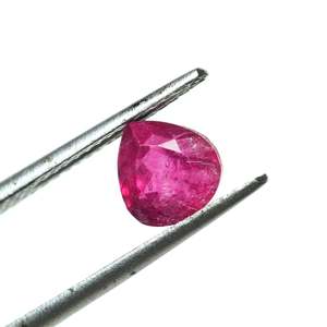 Gema Sintética de Laboratorio, Corte Ovalado, Color Blanco Nieve, 6.5MM, 1.00CT, para la Elaboración de Collares (Certificación CAL) - Product Image 2