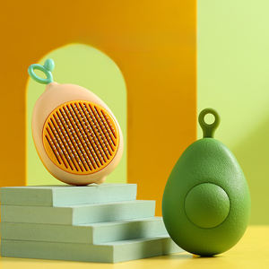 مشط مدلك على شكل قطة مشط إبرة يمكن تعليقه للحفاظ على درجة الامتصاص الجاف والرطب - Product Image 3