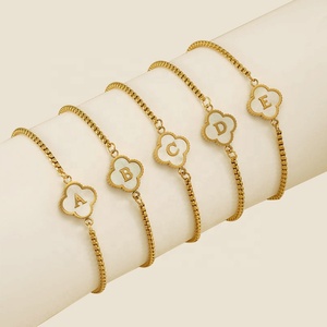 Mới Đến Đồ Trang Sức Thép Không Gỉ Có Thể Điều Chỉnh Trắng Shell Thư Ban Đầu Clover Vòng Đeo Tay - Product Image 1