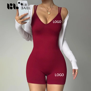 Kadın Seksi Vücut Hatlarını Gösteren Spor Salonu Antrenman Kıyafeti Kısa Dar Kesim Sporcu Badyosu ve Tulumu Yumuşak Dokulu Tek Parça Spor Giysisi - Product Image 2
