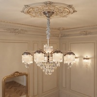 Lustre en cristal doré de style français de luxe, cadre métallique, hauteur réglable, LED à intensité variable, CRI 95 élevé, décoration intérieure haut de gamme, usage commercial
