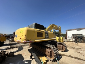 Excavadora Komatsu PC450-8 Usada de 45 Toneladas, de Japón, a Precio Económico - Product Image 4