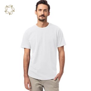 <span class=keywords><strong>T</strong></span>-<span class=keywords><strong>shirt</strong></span> da <span class=keywords><strong>uomo</strong></span> in <span class=keywords><strong>cotone</strong></span> Pima tinta unita, <span class=keywords><strong>biologico</strong></span>, personalizzabile con ricamo, vestibilità aderente - Product Image 3