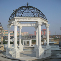 Grande pergola en marbre sculpté à la main, style romain grec, pour extérieur, à vendre
