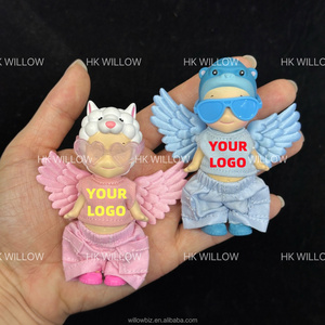 Llavero de ángel personalizado con alas y logotipo, color rosa y azul, diseño de molde privado - Product Image 1