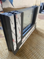 Ventana Abatible de Aluminio con Doble Acristalamiento, Aislamiento Térmico y Acústico, Marco Delgado, Resistente a Huracanes, Certificación Energy Star
