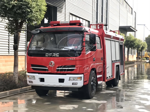 Camión de Bomberos 4x2 de 6 Ruedas con Transmisión Manual, 4000L, LHD/RHD, Tanque de Agua de 4m³, Vehículo Contra Incendios para África Oriental/Occidental - Product Image 6