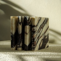 Sous-verres carrés luxueux Stonekocc 10x10x1cm en marbre Calacatta Viola, pierre naturelle, 100% faits à la main, écologiques, tapis de protection thermique