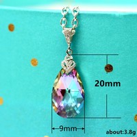 Collier pendentif en cristal multicolore en forme de goutte d'eau en zircone cubique plaqué argent Huitan pour femmes ou filles