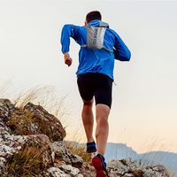 Sac à dos d'hydratation pour la course à pied personnalisable, sac léger et isolé avec poche à eau de 1,5 L, sac à dos de jour