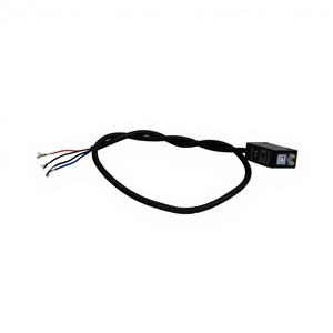 โฟโตอิเล็กทริคเซนเซอร์ MT-Keyence PZ-M61 แบบสะท้อนแสงสี่เหลี่ยม ระยะตรวจจับ 1.5 ม. เอาต์พุต NPN ตรวจจับแสงสว่าง/แสงมืด สายเคเบิลยาว 2 ม. - Product Image 1