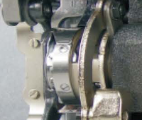 Machine à point noué typique à servomoteur à entraînement direct à aiguille unique Siruba DL7200 avec coupe-fil