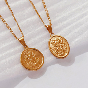 Produits tendance en acier inoxydable bijoux fins St <span class=keywords><strong>Michael</strong></span> collier hommes 18k or religieux archange Saint <span class=keywords><strong>Michael</strong></span> médaille collier - Product Image 3