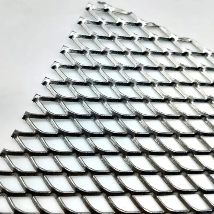 Rete metallica espansa diamantata in lamiera zincata resistente