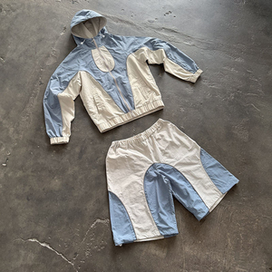 Tuta Sportiva in Nylon Softshell Personalizzata per Uomo, Giacche Antivento di Alta Qualità e Pantaloni da Jogging in Nylon, Set Antivento - Product Image 2