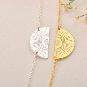 Collares de Moda al por Mayor de Acero Inoxidable para Mujer, Colgante de Media Luna con Dije de Amanecer y Atardecer para la Amistad - Product Image 2