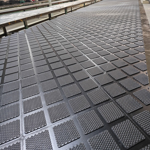 Revêtement de sol en caoutchouc laminé de taille personnalisée <span class=keywords><strong>pour</strong></span> vache et cheval Remorque stable <span class=keywords><strong>Van</strong></span> Cow Horse Tapis de sol stable - Product Image 4