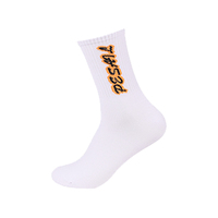 Prix haut de gamme en ligne en gros polyester coton tricoté taille moyenne longueur midi chaussette hommes quatre saisons
