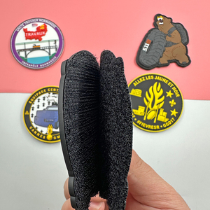 Cá nhân hoá tùy chỉnh 3D logo PVC vá móc và vòng lặp sắt trên Silicone các bản vá lỗi mềm PVC cao su nhãn vá cho quần áo - Product Image 2