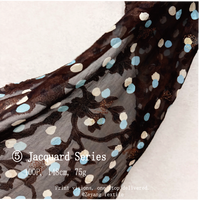 Tissu en polyester jacquard floral en mousseline à pois irréguliers avec fil doré et motif papillon pour robe, écharpe, rideau et décoration