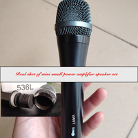 Micro d'instrument léger portable filaire dynamique Pro 356L pour le chant en direct et l'enregistrement de podcasts avec support antichoc en métal