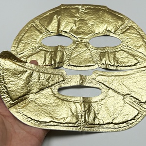 <span class=keywords><strong>Masque</strong></span> facial de soin de la peau chauffant à chaud doré Technologie noire Chauffant Masques faciaux en <span class=keywords><strong>tissu</strong></span> Feuille d'or <span class=keywords><strong>Masque</strong></span> en tissus non tissés - Product Image 3