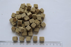 ขายตรงจากโรงงาน อาหารปลาแห้งฟรีซดราย ออร์แกนิค โปรตีนสูง 100% จากธรรมชาติ หนอนทูบิเฟ็กซ์ สำหรับสัตว์เลี้ยง เสริมสร้างกล้ามเนื้อ - Product Image 3