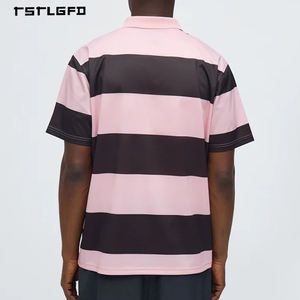 T-shirt à col polo imprimé numérique rayé rose vintage haut de gamme surdimensionné pour hommes, vêtements de rue pour hommes - Product Image 4