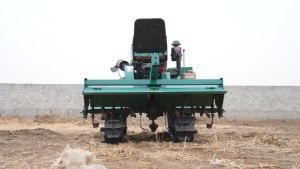 Trattore Cingolato Mini da 80 CV Direttamente dalla Fabbrica, Macchinario Agricolo Cinese Usato, Trattore Rotante per Fattoria in Offerta, Nuovo a Buon Prezzo - Product Image 3