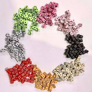 Dados de Juego Mini de Plástico de 8 mm - Product Image 4