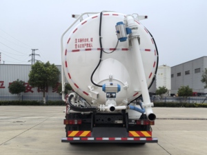 Sinotruk Anti-leakage Vacuum Suction Pressure Truck 8x4 30m³ Industrial <b>Dust</b> Ash Transfer Truck For Sale - Product Image 2