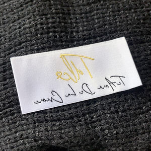 Etiqueta Personalizada para Ropa, Etiqueta de Lujo con Logotipo de Marca Privada, Etiqueta de Cuello y Cuidado para Prendas, Etiqueta Tejida Personalizada con Logotipo para Ropa - Product Image 1