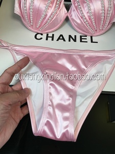 Maillot de bain bikini rose en satin pour femme, fait main, avec perles et coquillages de sirène, ensemble 2 pièces, motif géométrique tricoté, respirant, tenue de plage - Product Image 3