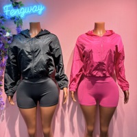 Ensemble 2 pièces pour femme : Veste coupe-vent courte à capuche zippée et short cycliste taille haute sans couture – Tenue de sport décontractée