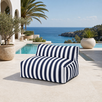 Nouveau design de canapé de jardin en forme de pouf, emballage en boîte, imperméable, rayé bleu marine et blanc, sans accoudoirs, mobilier côtier pour extérieur, plage, patio