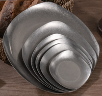 Assiette carrée vintage en acier inoxydable, rétro, empilable, pour servir des desserts, des fruits, des collations, pour restaurant, café, maison, cuisine