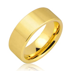 Anello Nuziale Semplice e Piatto in Titanio e Acciaio Inossidabile Dorato per Uomo - Product Image 3