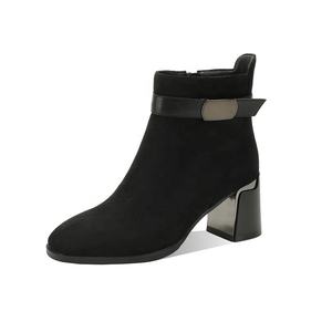 <span class=keywords><strong>Botines</strong></span> de Ante Negros <span class=keywords><strong>para</strong></span> <span class=keywords><strong>Mujer</strong></span> Moncheer con Correa Cruzada y Tacón Cuadrado Moderno - Product Image 2