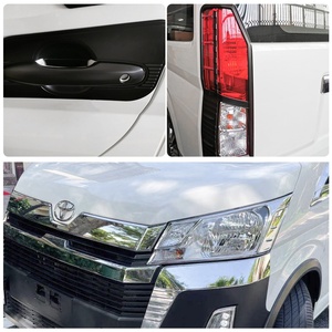 ชุดแต่งภายนอกรถยนต์ ฝาครอบมือจับประตูโครเมียมสีดำ ชุดเต็ม สำหรับ Toyota Hiace ปี 2015 ขึ้นไป - Product Image 5